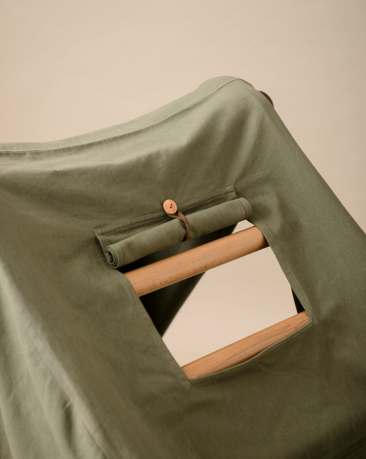 Pikler tent house window