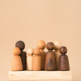 Wee Folk: Wooden Peg Dolls