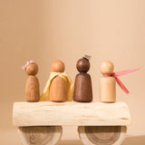 Wee Folk: Wooden Peg Dolls