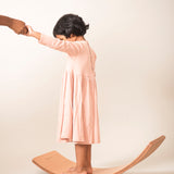 Curvy board 2.0 (Cork-Lined Balance Board in Madder Red)